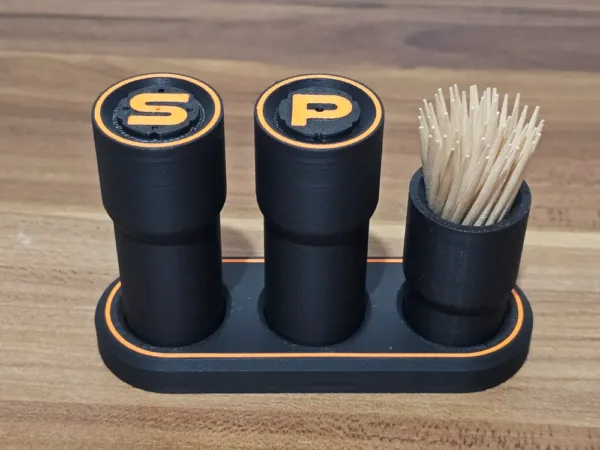 Design Salt & Pepper Dispenser