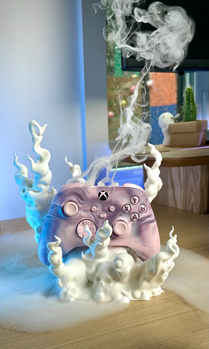 2024-10-12_08e508b0c9ecf Spooky Controller Stand