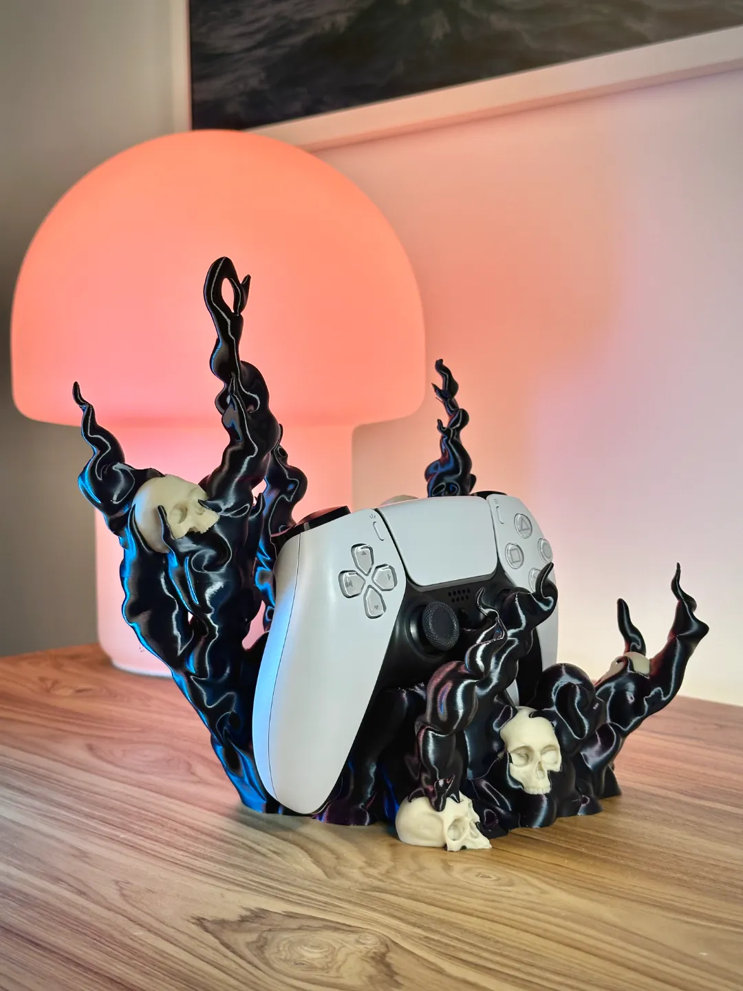 2024-10-12_617688f2a468c Spooky Controller Stand